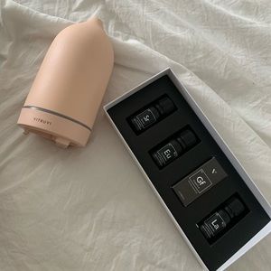 Vitruvi oil diffuser.